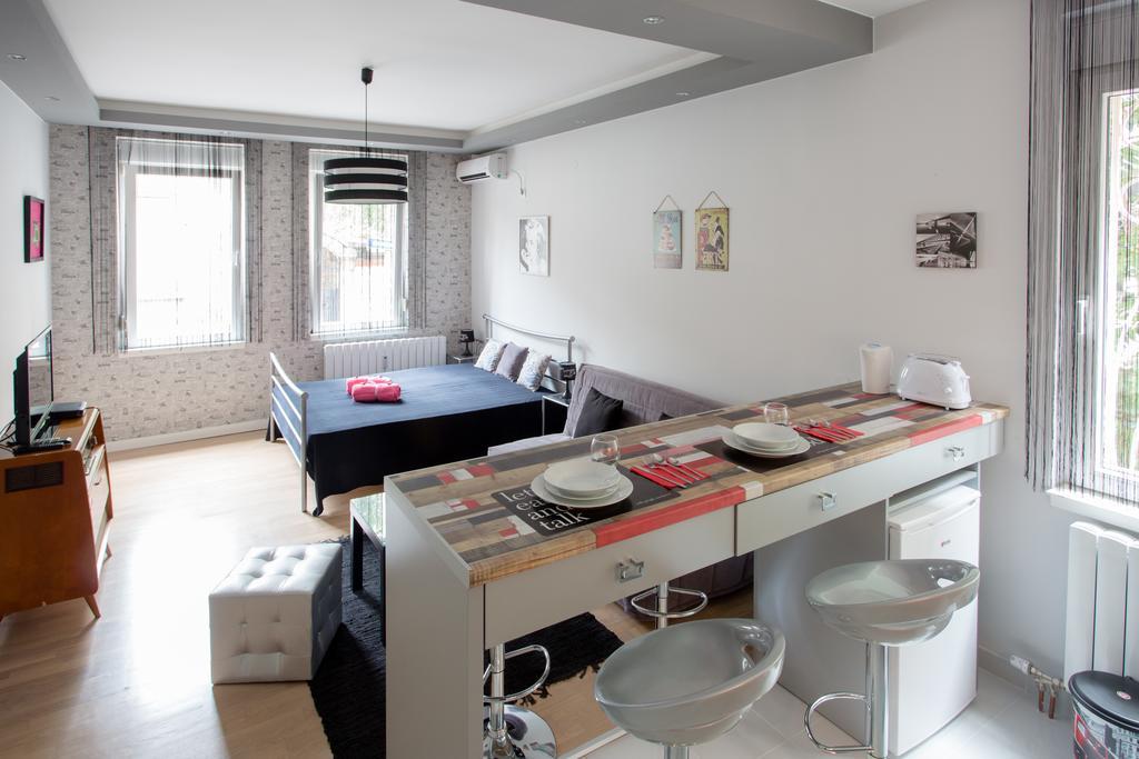Lea Apartment Belgrad Dış mekan fotoğraf